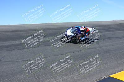 media/May-06-2024-Moto Forza (Mon) [[b33359f27d]]/1-Advanced/Session 2 (Bowl)/